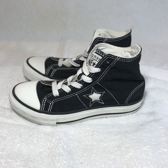 boys junior converse